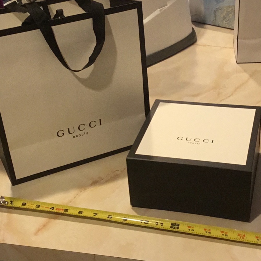 New GUCCi Beauty Gift Box And Gift Bag